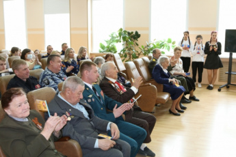 Участие в Праздничном концерте                                                                                      в Ивановском областном госпитале для ветеранов войн